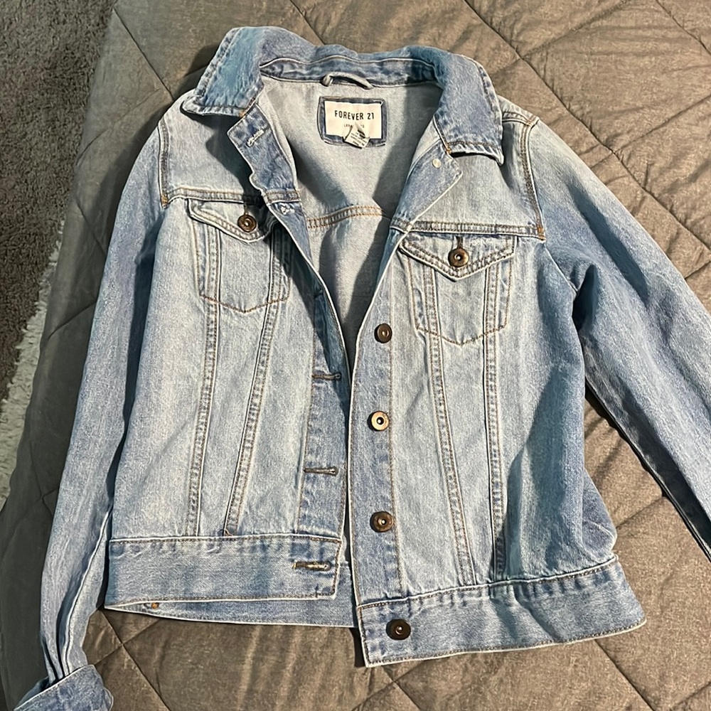 Women’s Denim Jean Jacket
